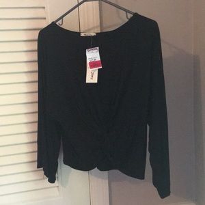 Black crop top, wide sleeve shirt